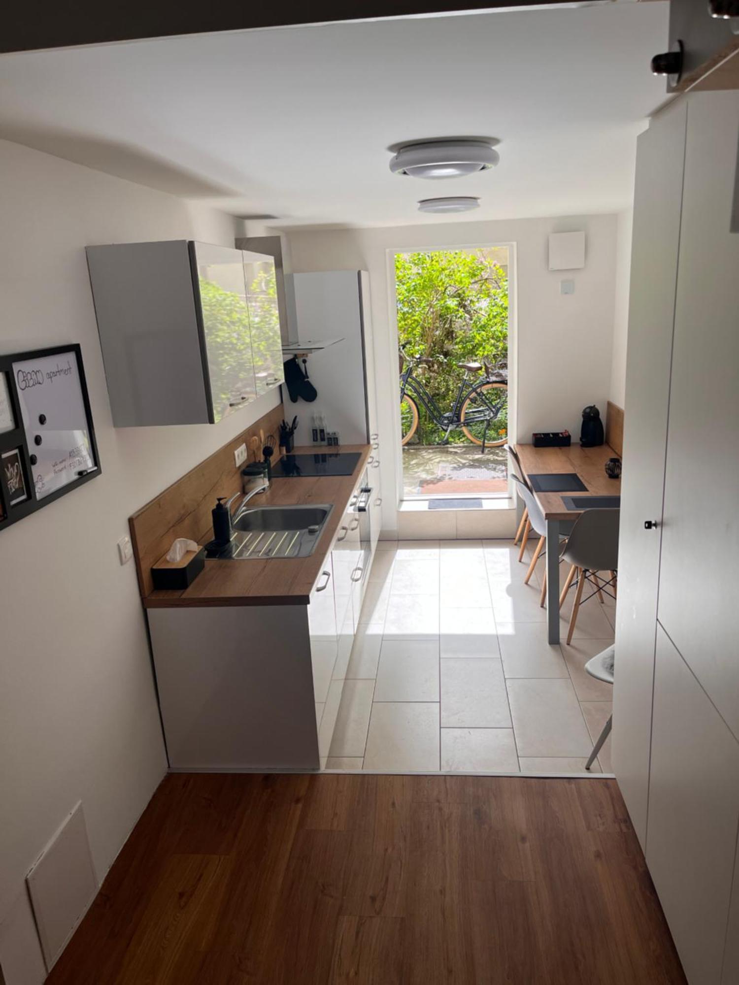 Lilan Apartment มาริบอร์ ภายนอก รูปภาพ